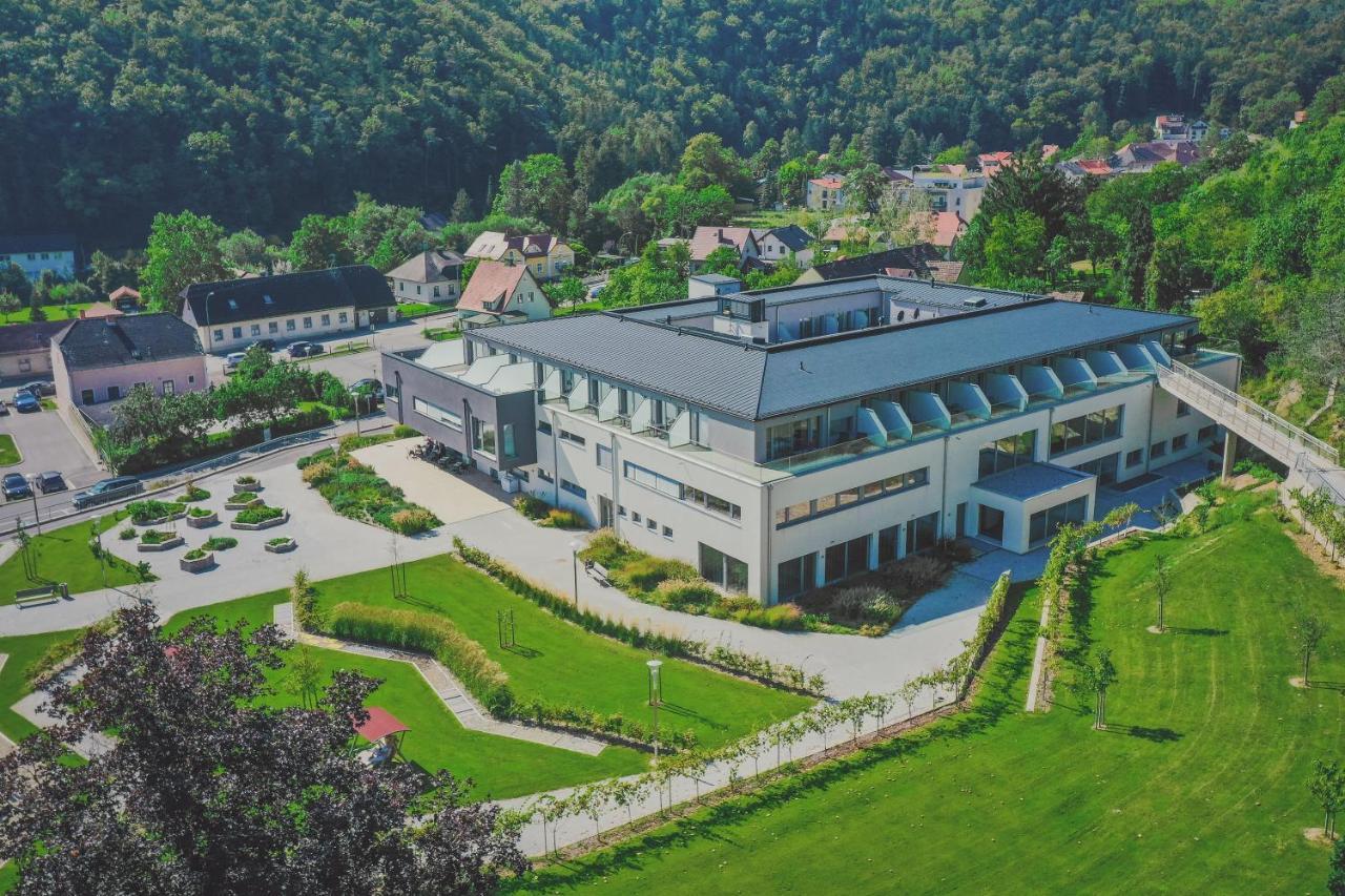 Nuhr Medical - Hotel & Restaurant Senftenberg Dış mekan fotoğraf