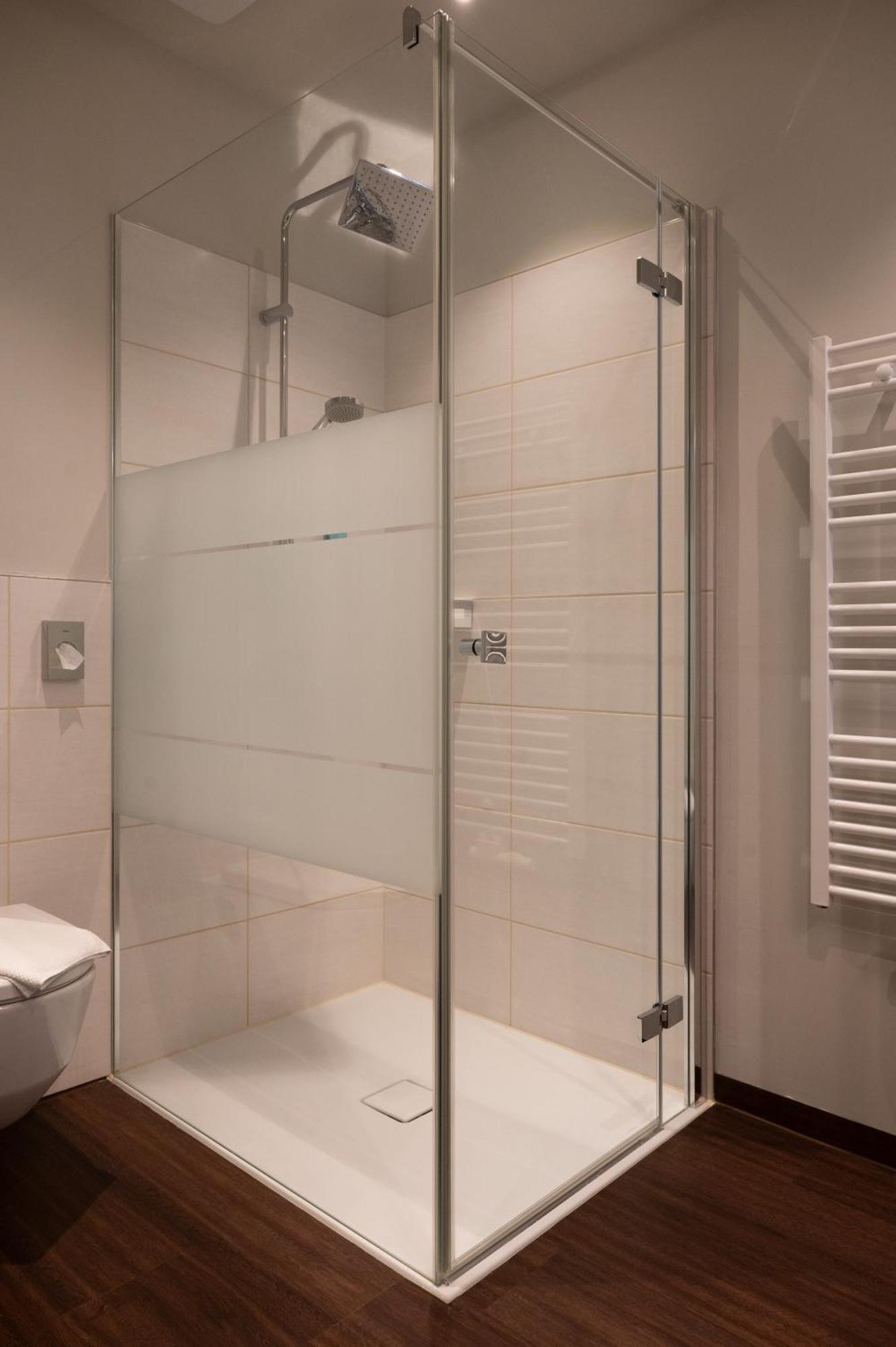 Nuhr Medical - Hotel & Restaurant Senftenberg Dış mekan fotoğraf